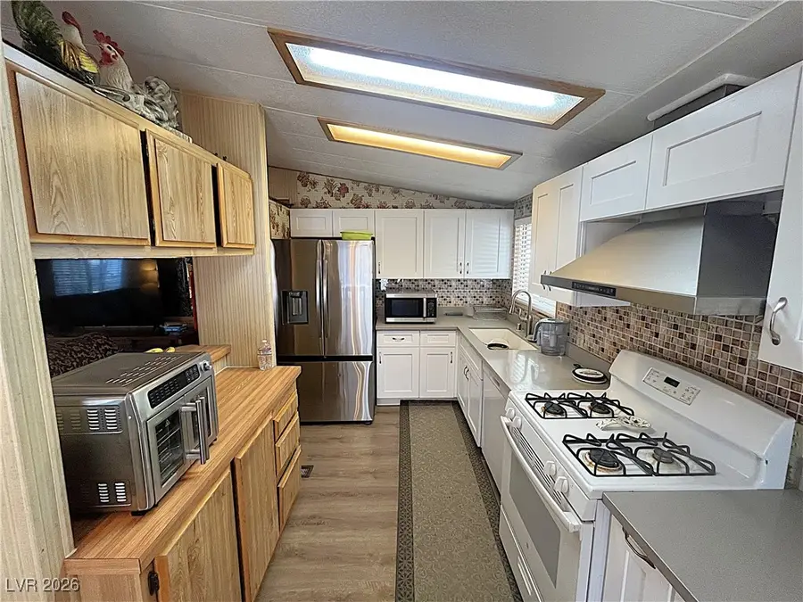3102 Comitan Lane, Las Vegas, NV 89122 - #3