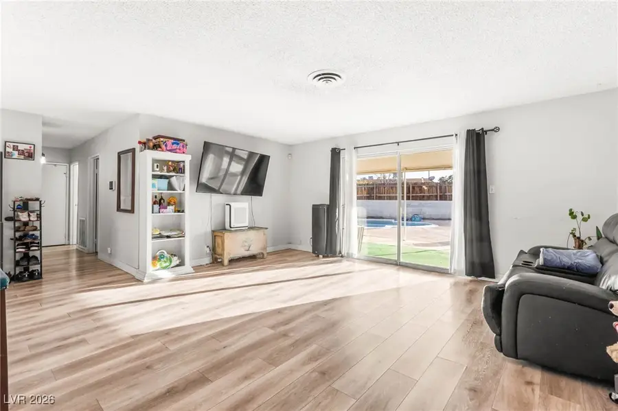 3700 Palomar Avenue, Las Vegas, NV 89110 - Image #2