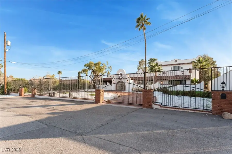 6465 Edna Avenue, Las Vegas, NV 89146 - Image #3