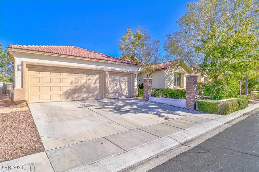 8634 Waterford Bend Street, Las Vegas, NV 89123 - Image #2