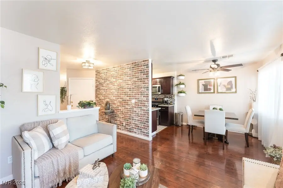 5330 E Charleston Boulevard #6, Las Vegas, NV 89142 - #3