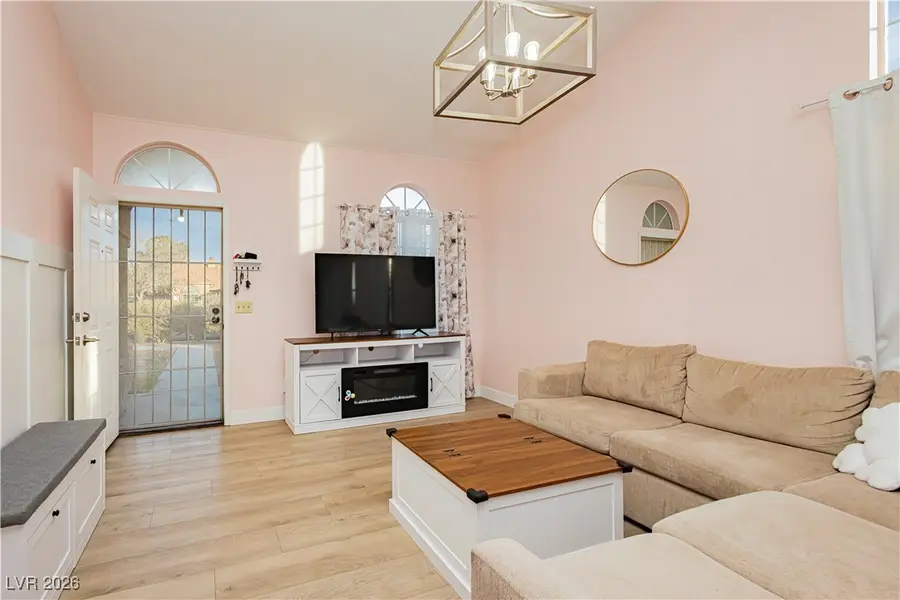 5525 Rock Creek Lane, Las Vegas, NV 89130 - Image #3