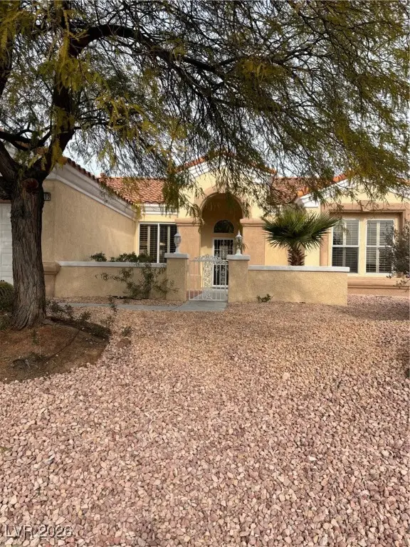 10800 Mission Lakes Avenue, Las Vegas, NV 89134 - Image #2