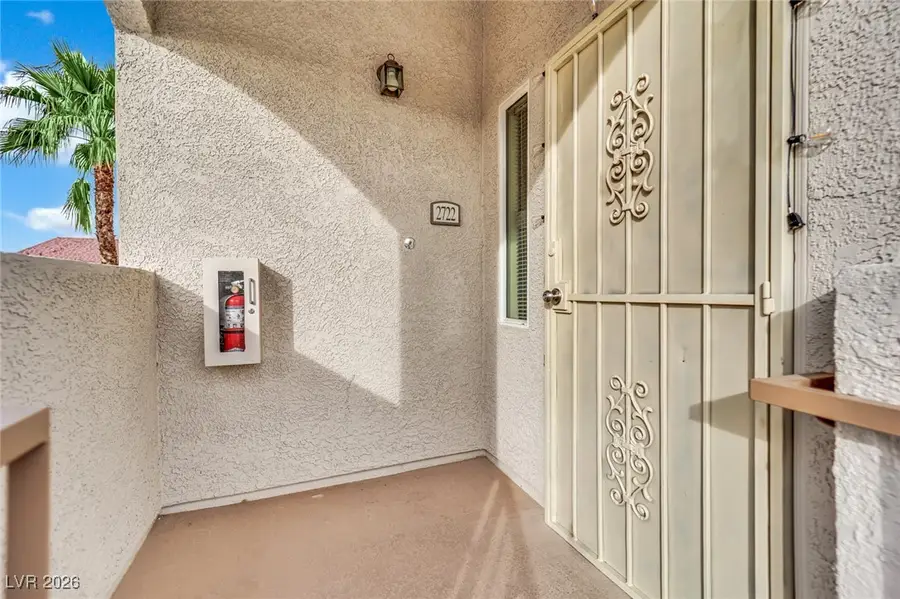 2305 W Horizon Ridge Parkway #2722, Henderson, NV 89052 - Image #2