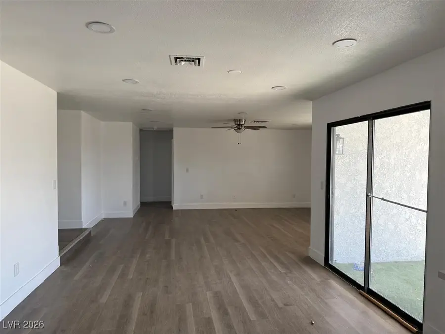 6015 Sun Tree Circle, Las Vegas, NV 89110 - #2
