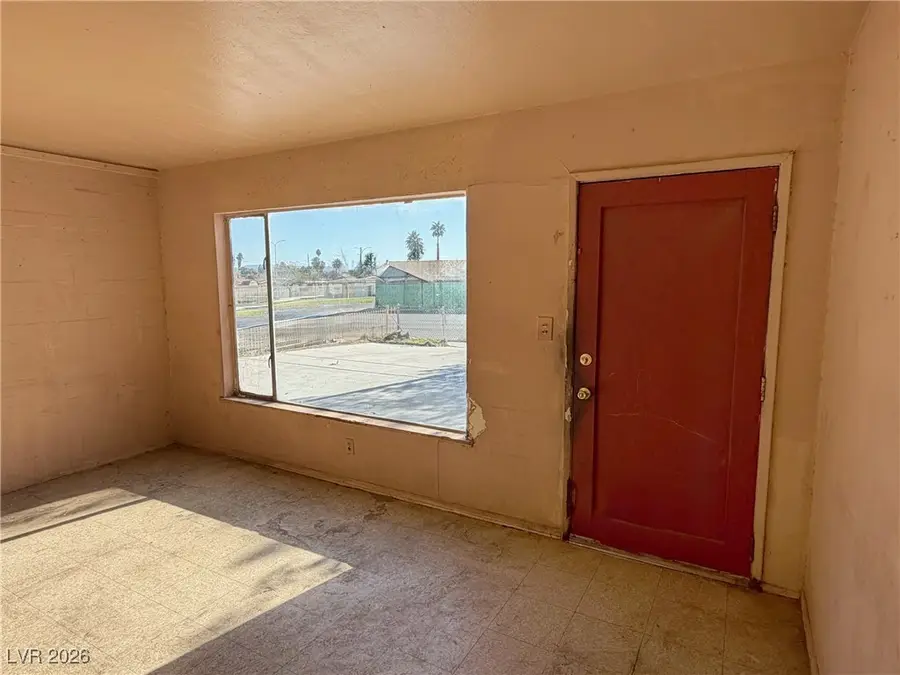 1616 E Evans Avenue, North Las Vegas, NV 89030 - #3
