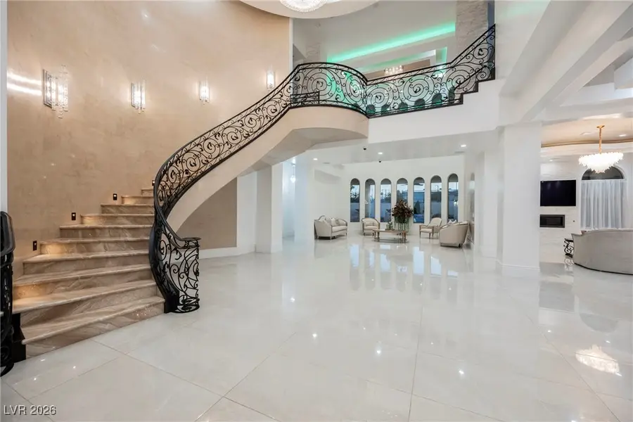 1721 S Tioga Way, Las Vegas, NV 89117 - #3