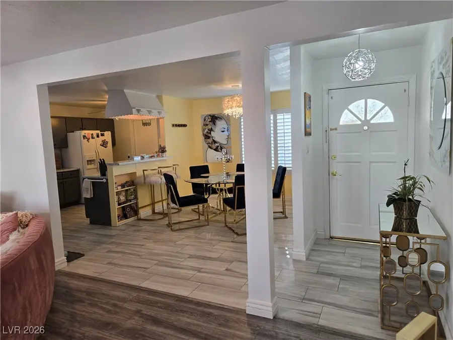 2706 Colanthe Avenue, Las Vegas, NV 89102 - #2