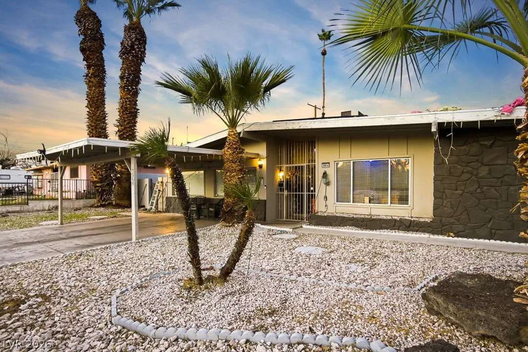 3964 Acapulco Avenue, Las Vegas, NV 89121 - #1