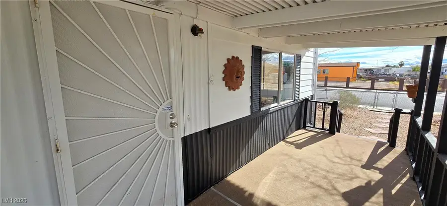 6186 Bluehurst Avenue, Las Vegas, NV 89156 - #3