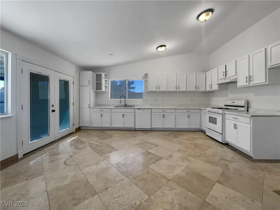 6761 Judson Avenue, Las Vegas, NV 89156 - #2