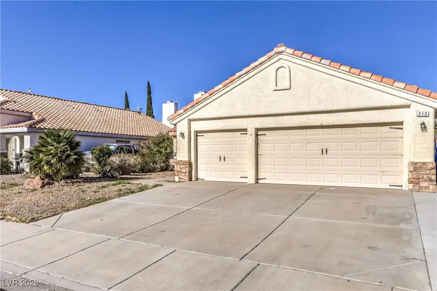 213 Sea Bluff Drive, Henderson, NV 89002 - Image #2