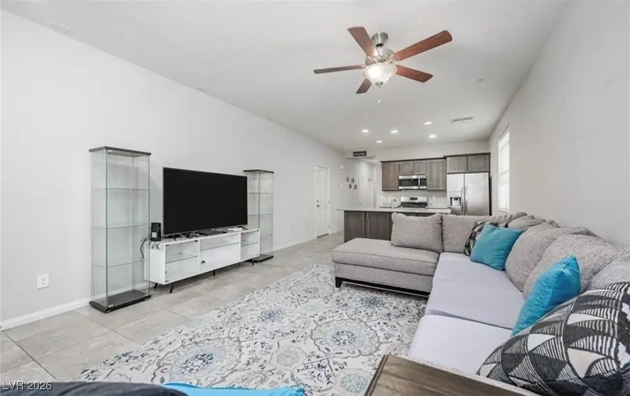 2675 Chinaberry Hill Street, Laughlin, NV 89029 - Image #3