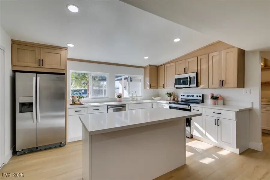1914 La Vante Avenue, Las Vegas, NV 89169 - #2
