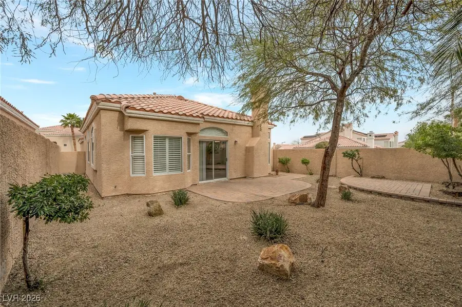 9501 Summer Rain Drive, Las Vegas, NV 89134 - Image #2