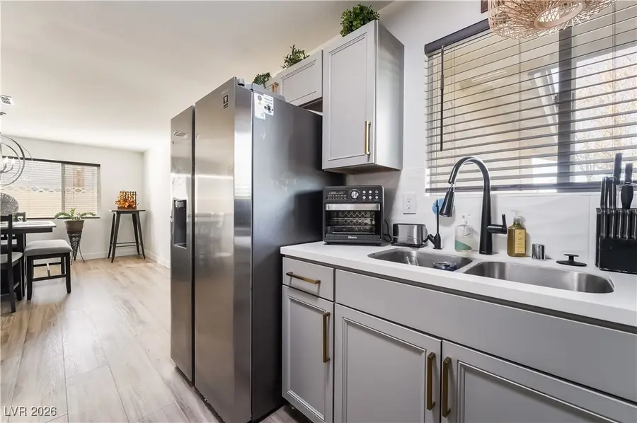 4257 Chafer Drive, Las Vegas, NV 89121 - Image #3