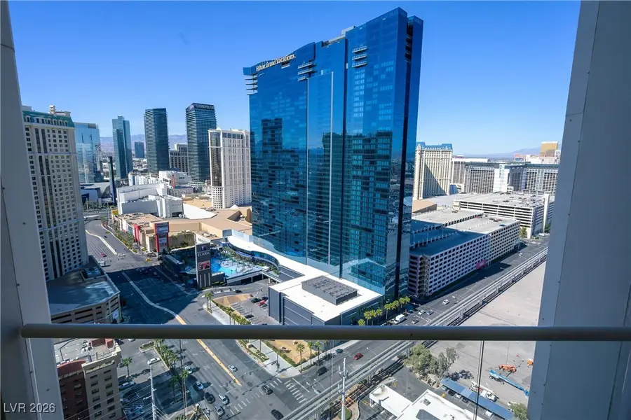 125 Harmon #2909, Las Vegas, NV 89109 - Image #2