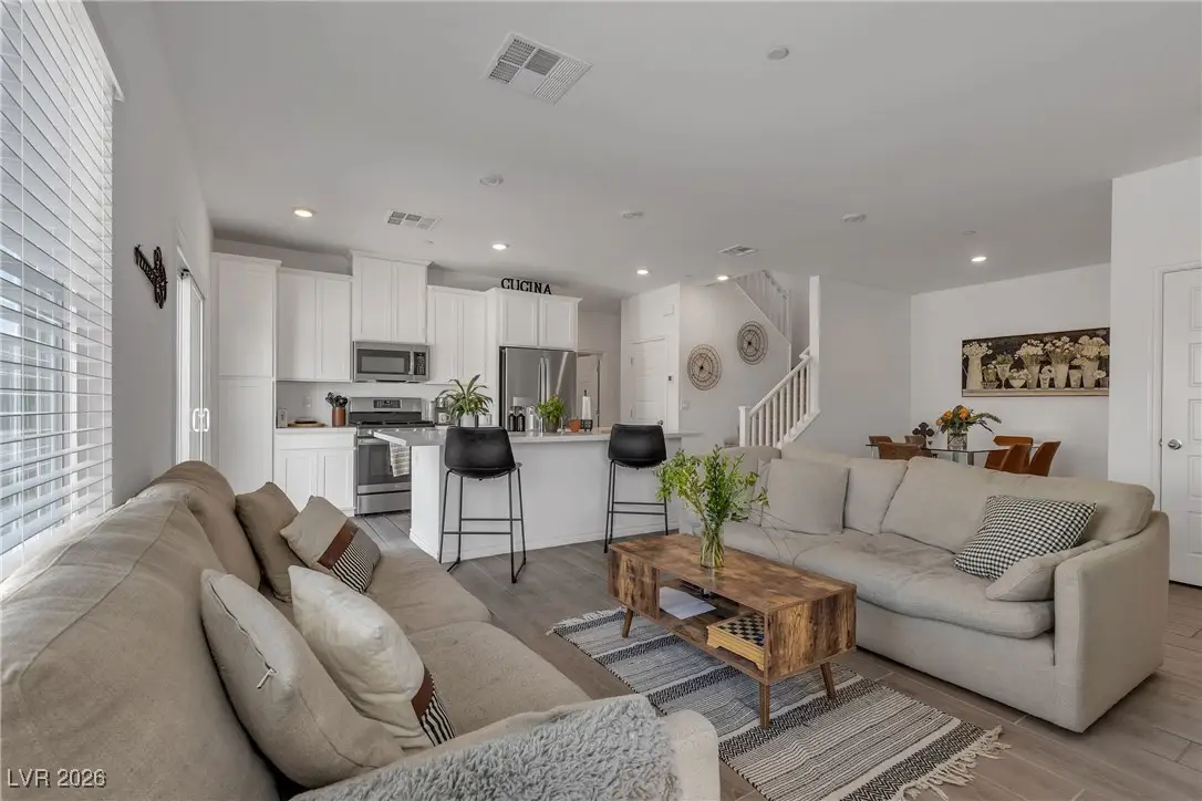 236 Callen Falls Avenue #1211, Henderson, NV 89011 - Image #1