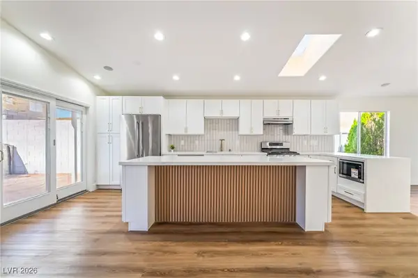 923 Highland Trails Avenue, Henderson, NV 89015