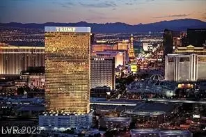 2000 N Fashion Show Drive #4703, Las Vegas, NV 89109