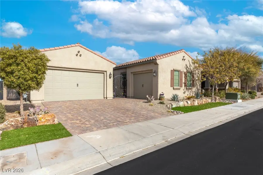 336 Verdi Falls Avenue, Henderson, NV 89011 - Image #3