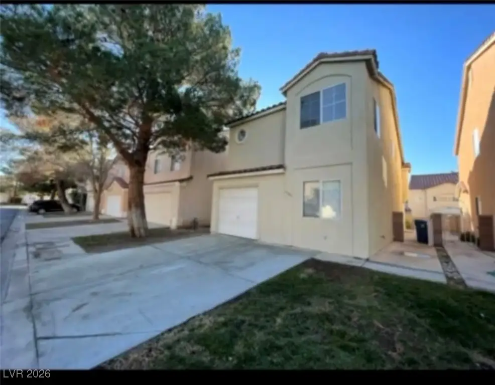 5585 Smoke Signal Avenue, Las Vegas, NV 89118 - #1