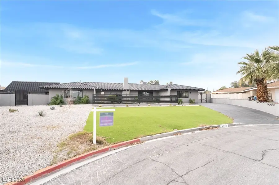 4501 Woodcrest Road, Las Vegas, NV 89121 - #2
