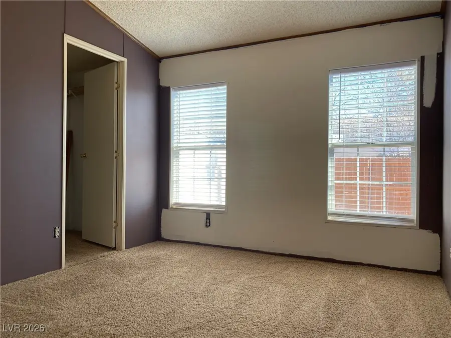 281 W Ellendale Street, Pahrump, NV 89048 - #3