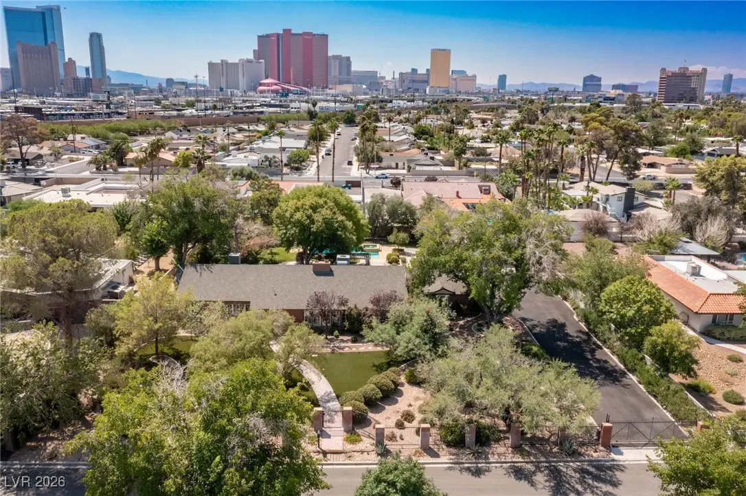 2001 Silver Avenue, Las Vegas, NV 89102 - #1