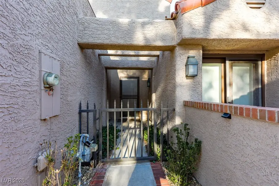 7146 Mission Hills Drive, Las Vegas, NV 89113 - Image #2