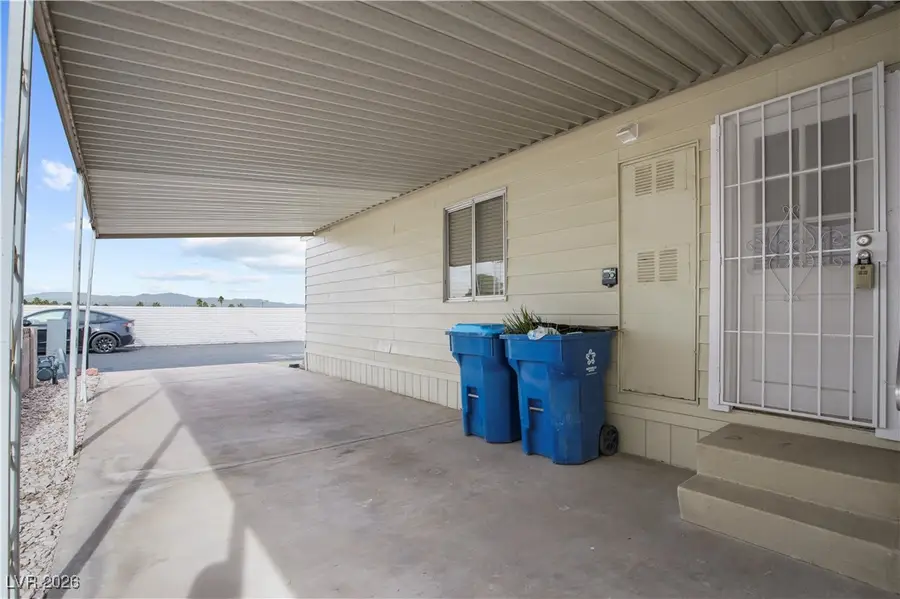 4955 Ridge Avenue, Las Vegas, NV 89103 - #3