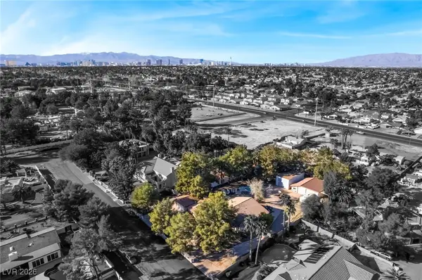 4250 E Quail Avenue, Las Vegas, NV 89120