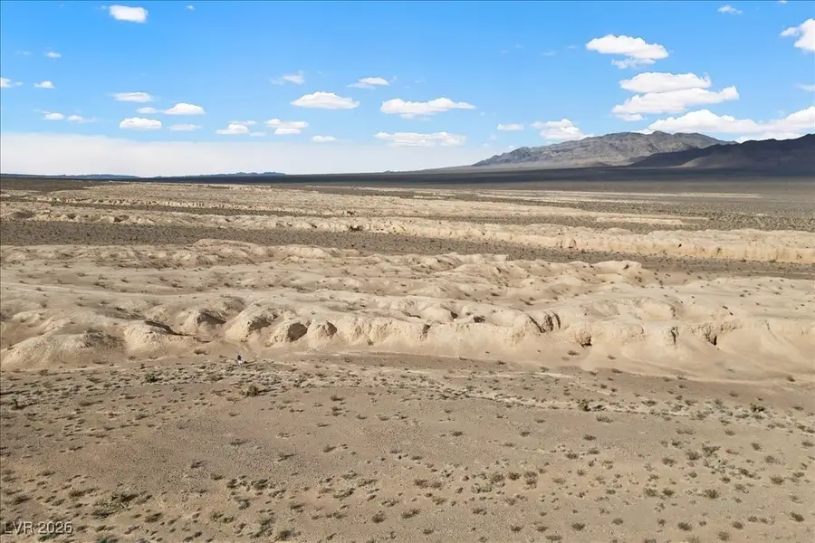 8127 Sweet Dreams Court, Las Vegas, NV 89131 - Image #2