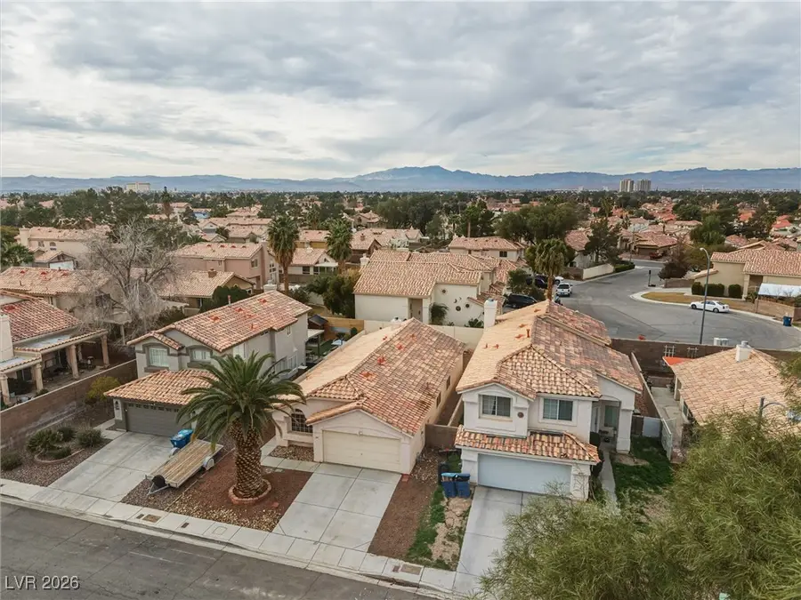 8411 Green Cedar Drive, Las Vegas, NV 89123 - Image #3