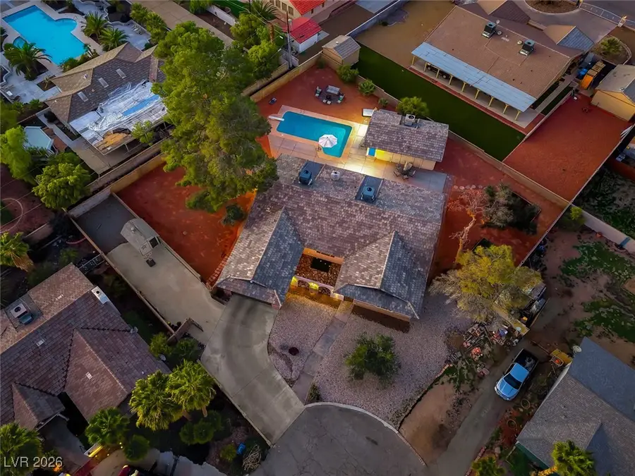 2735 Torrey Pines Drive, Las Vegas, NV 89146 - Image #2