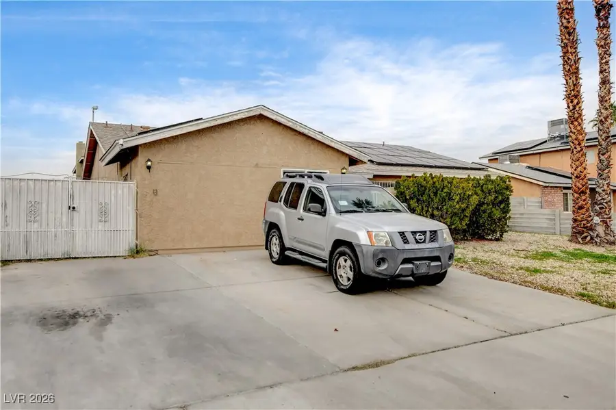 1832 Goose Creek Place, Las Vegas, NV 89108 - Image #3