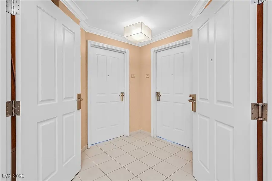 135 E Harmon Avenue #718, Las Vegas, NV 89109 - #3