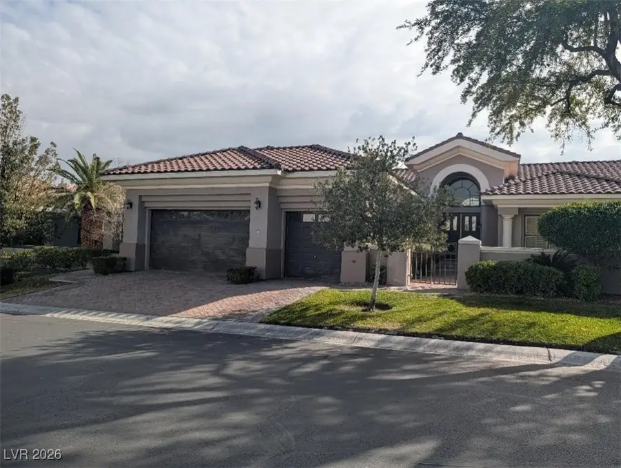 1900 Glenview Drive, Las Vegas, NV 89134 - Image #2