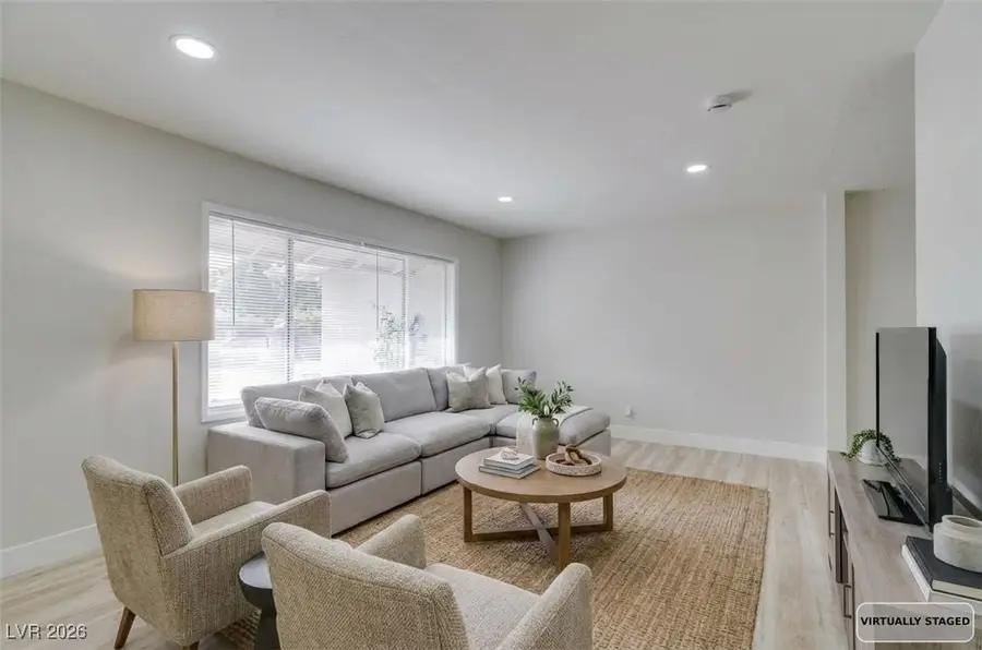 1825 Howard Avenue, Las Vegas, NV 89104 - Image #2