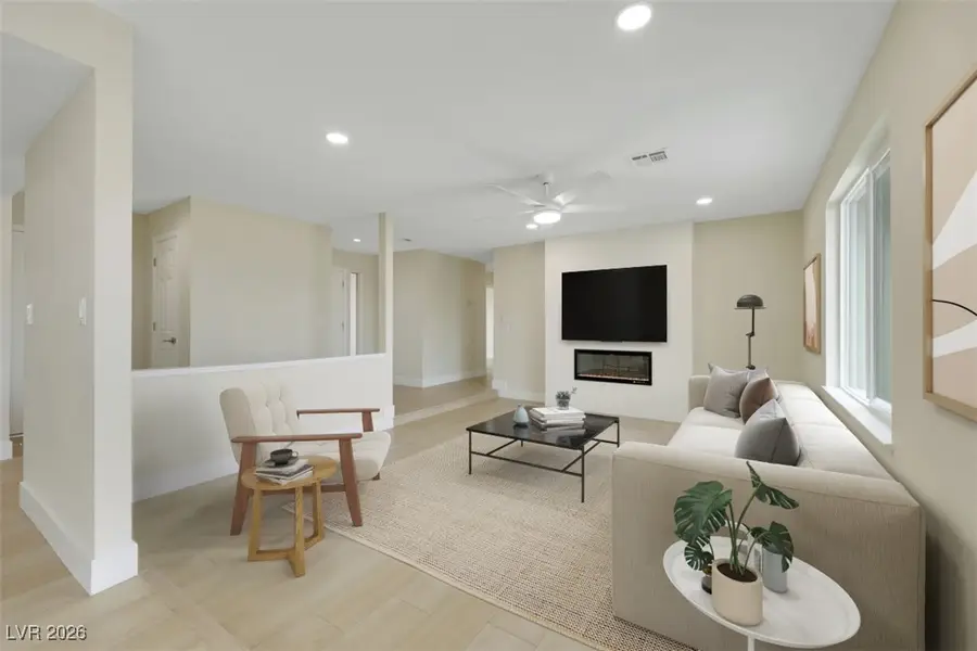 4732 Buena Vista Way, Las Vegas, NV 89122 - #2