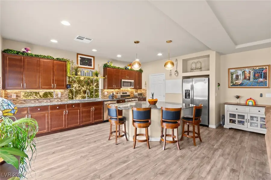 6518 Averill Creek Avenue, Las Vegas, NV 89118 - #2