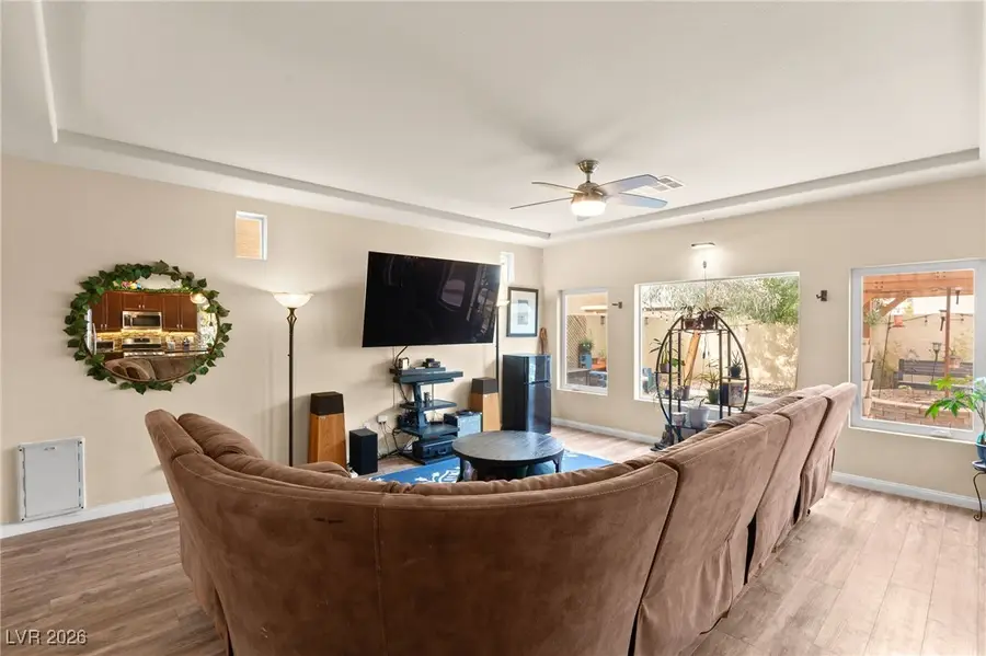 6518 Averill Creek Avenue, Las Vegas, NV 89118 - #3