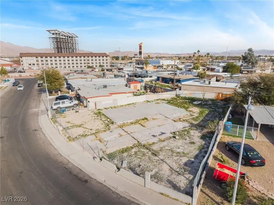 4588 Sacks Drive, Las Vegas, NV 89122 - #2