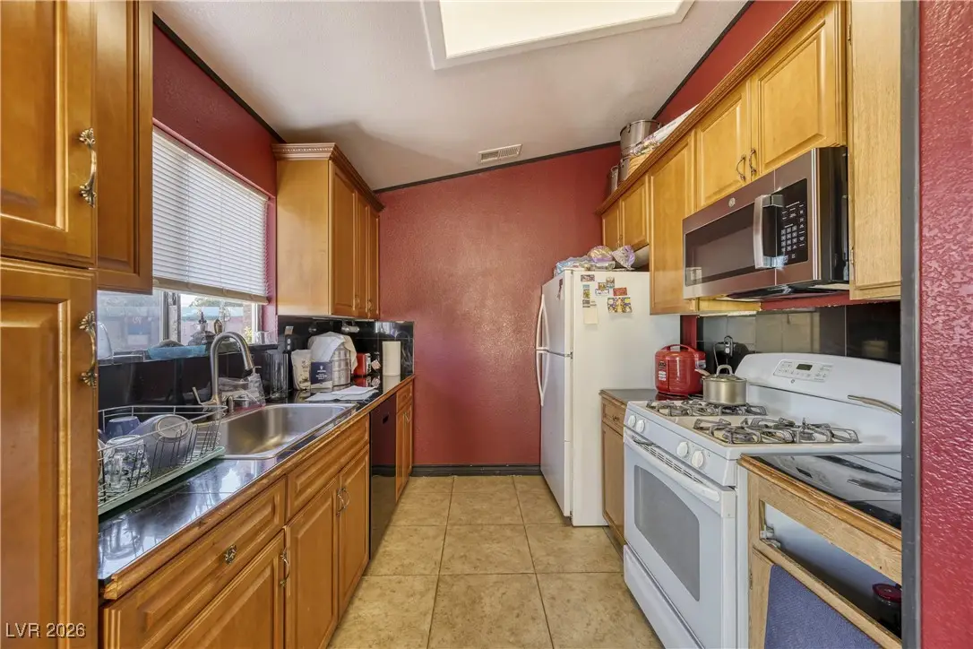 2304 Triumph Hills Lane, North Las Vegas, NV 89032 - #1