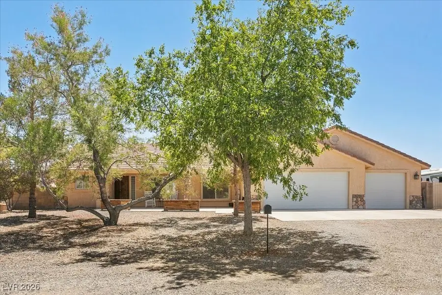 901 Laguna Street, Pahrump, NV 89048 - #3