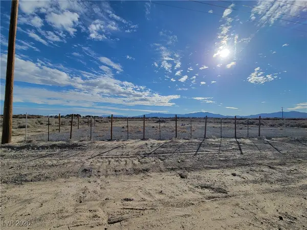 471 W Bell Vista Avenue, Pahrump, NV 89060