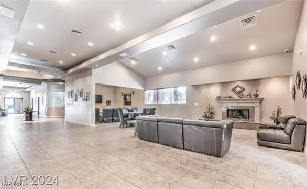 5048 S Rainbow Boulevard #105, Las Vegas, NV 89118