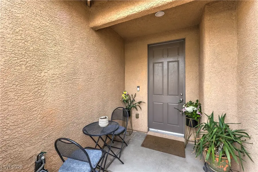 9111 Brilliant Prairie Court, Las Vegas, NV 89149 - Image #2