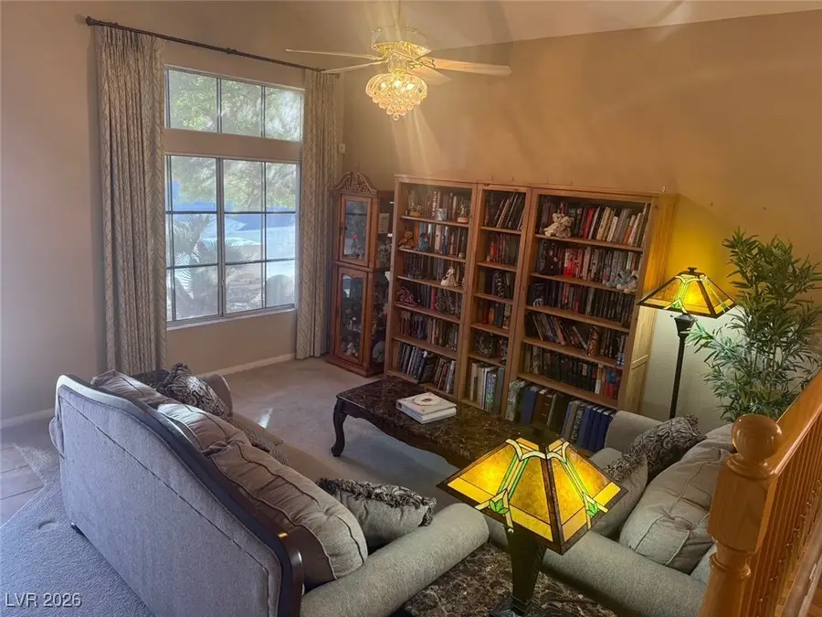 8512 Raindrop Canyon Avenue, Las Vegas, NV 89129 - Image #2