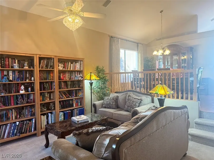 8512 Raindrop Canyon Avenue, Las Vegas, NV 89129 - Image #3